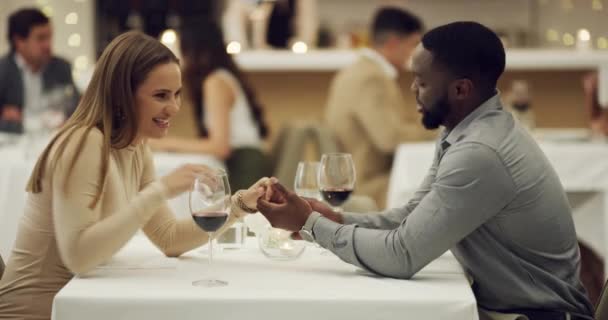 Video Footage Happy Young Couple Having Romantic Date Fancy Restaurant — Vídeo de stock