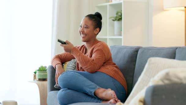 Comfortable Woman Home Watching Her Favorite Comedy Show While Having — Stockvideo