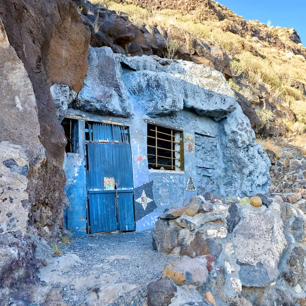 Elhagyott Barlangház Egy Kék Ajtóval Közel Lol Llanos Palma Kanári — Stock Fotó