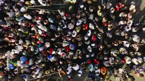 Video Footage Showing Aerial View Large Crowd Unrecognizable People Moving — Vídeos de Stock