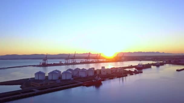 Imágenes Video Puerto Pacífico Largo Costa Una Ciudad Durante Una — Vídeo de stock