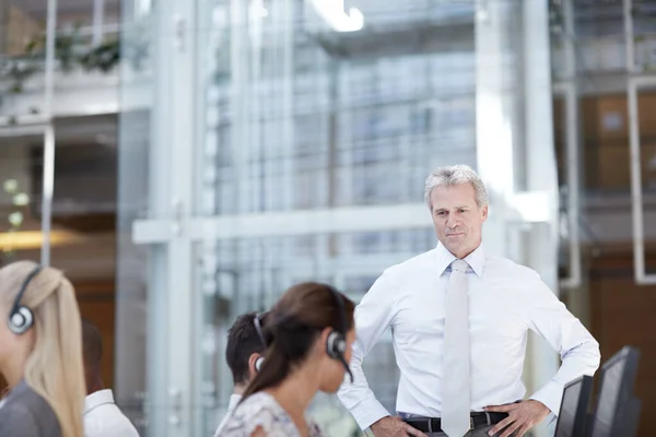 Stern Looking Businessman Standing His Team Customer Service Representatives — Stockfoto