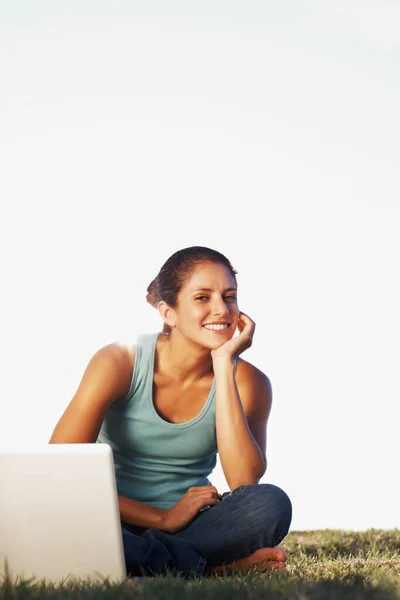 Portrait Young Female Using Laptop Smiling Hand Chin — Stock Photo, Image