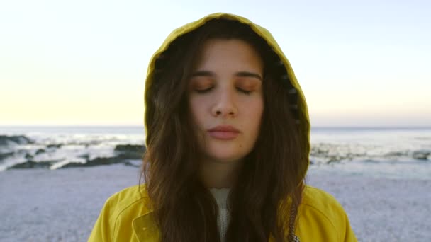 Portrait Anxious Ocean Marine Environmentalist Nature Conservation Volunteer Stressed Climate — Stock video