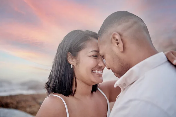 Closeup Young Affectionate Mixed Race Couple Standing Beach Smiling Sunset — Photo