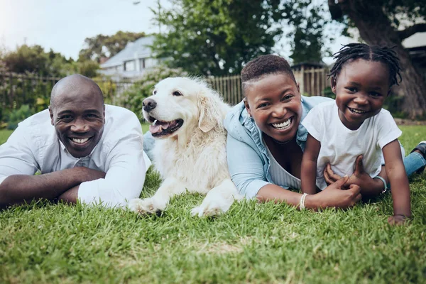 Having Family Having Fun Home Dog — Stockfoto