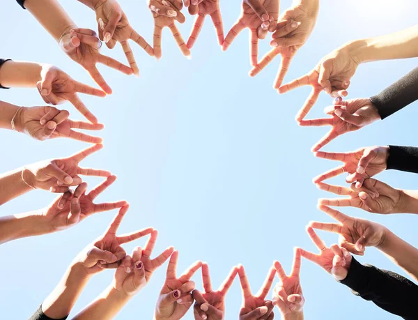 Group People Forming Star Shapes Hands Circular Formation — Foto de Stock