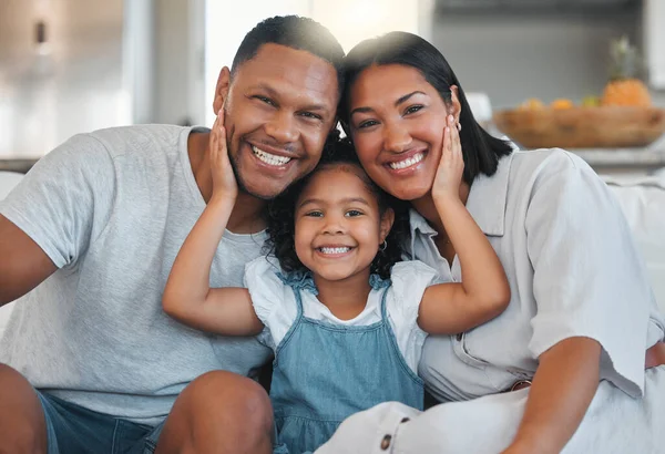 Young Family Bonding Daughter Sofa Home — Stockfoto
