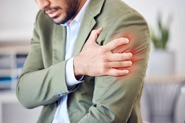 Unrecognizable Businessman Struggling Arm Pain While Sitting His Office — Foto Stock
