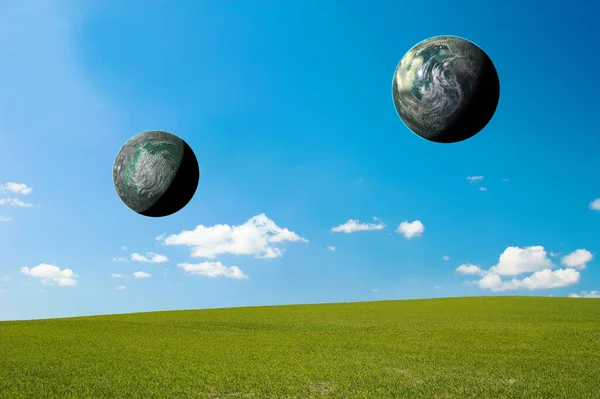 Two Solar Planets Symbolising World Earth Day Universal Ecosystem Remote — 图库照片