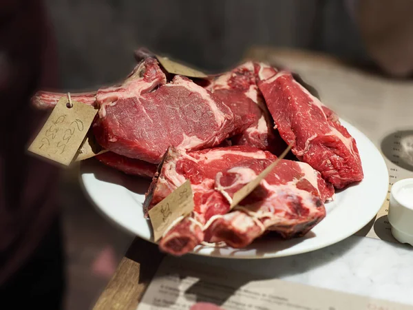 Top View Meat Being Prepared Sold Butcher Delicious Beef Steak — Foto de Stock