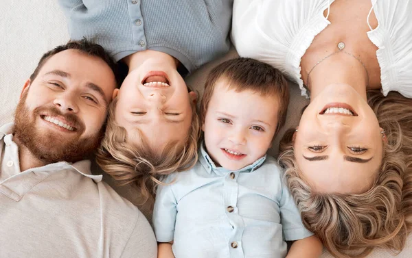 Faces Happy Caucasian Family Top View Portrait Cheerful Young Family — стоковое фото