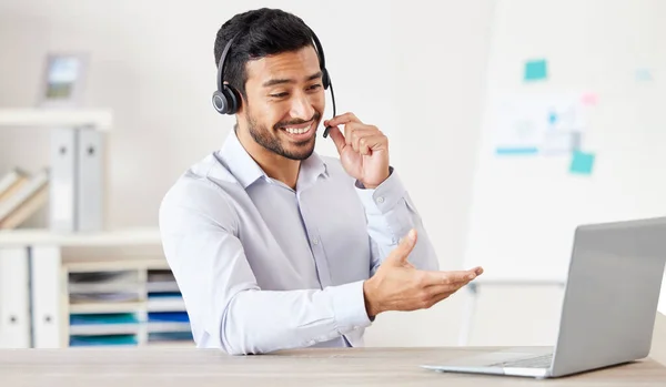Businessman Working Call Center Customer Service Agent Talking Customer Sales — стоковое фото