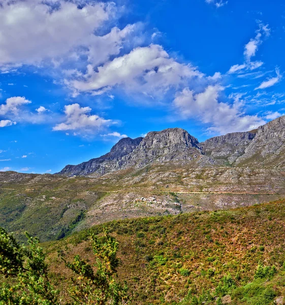 Чудова Гора Спокійних Скелястих Краях Сонячний День Кейптауні Яскрава Земля — стокове фото
