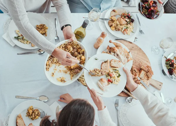 Its What Table Matters Family Having Lunch Table Home — стоковое фото