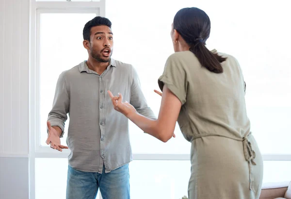 Young Couple Looking Frustrated Arguing Home — Stockfoto