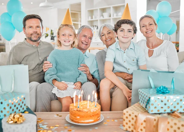 Cropped Portrait Happy Family Celebrating Birthday Together Home — Stock Fotó