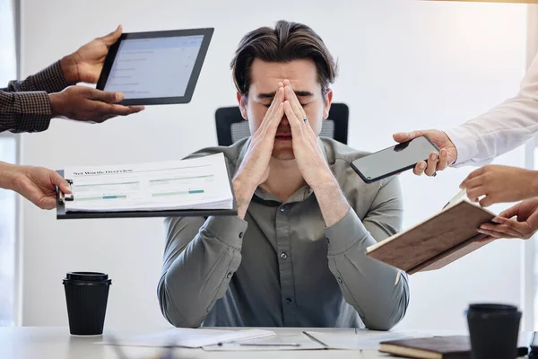 Need Take Break Young Businessman Looking Stressed Out Demanding Work — Foto de Stock