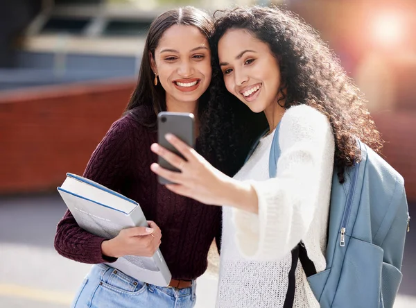 Made Friend Life College Two Young Women Taking Selfie College — Foto de Stock