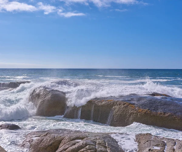 Rocks Ocean Cloudy Blue Sky Copy Space Scenic Landscape Beach — Foto de Stock
