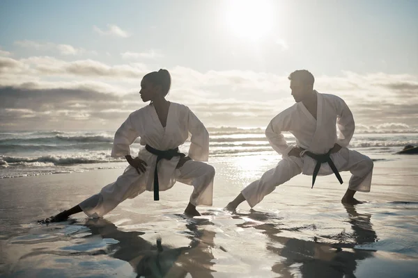 Letting Movements Flow Full Length Shot Two Young Martial Artists — ストック写真