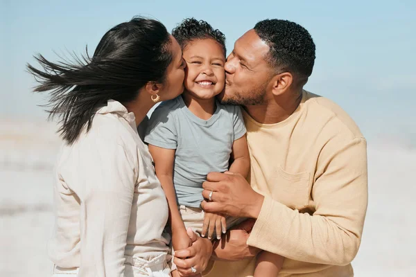 Happy Mixed Race Family Standing Beach Loving Parents Kissing Adorable — Stockfoto
