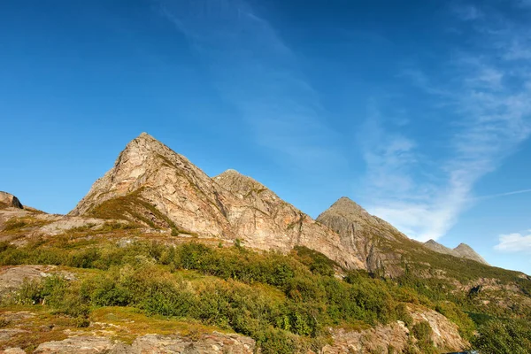 Scenic Landscape Mountains Blue Sky Background Copy Space Majestic View — Stockfoto