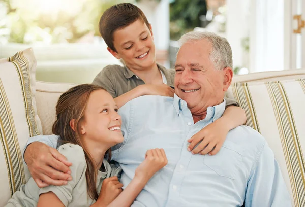 Can See Future Grandfather Spending Time His Grandchildren — Foto de Stock
