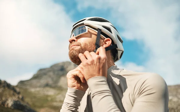 Safety First Handsome Mature Man Fastening His Helmet While Cycling — 图库照片