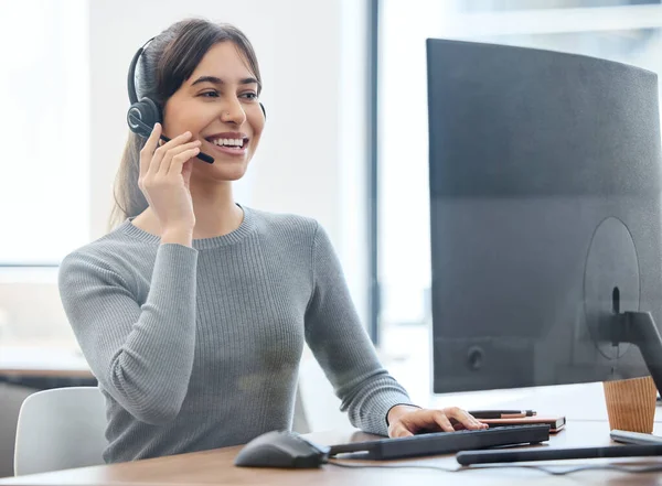 Hard Work Essential Element Young Businesswoman Working Computer Office — Fotografia de Stock