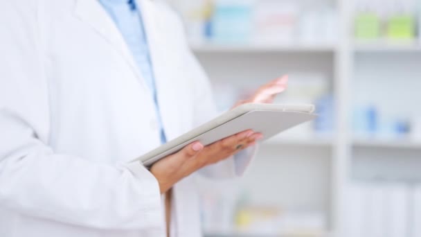 Doctor Emailing Digital Prescription Patient Online Doing Research Medical Illnesses — стоковое видео