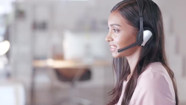 Call Center Customer Support Agent Talking Client Using Headphones While — Stok video