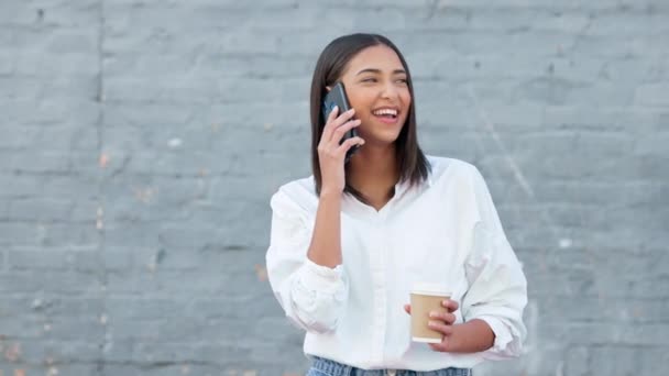 Stylish Female Journalist Student Talking Phone Wall Copy Space Young — Stock video