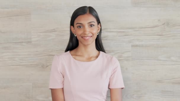 Confident Young Business Woman Happy Her Success Office Portrait Happy — Vídeo de stock