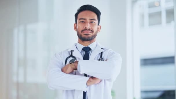 One Medical Professional Looking Proud Confident Completing Surgery Portrait Male — Vídeos de Stock