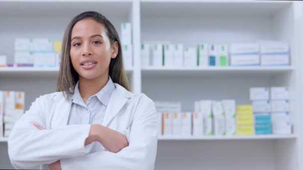 Professional Pharmaceutical Healthcare Worker Waiting Diagnose Prescribe Pills Drugstore Portrait — Video