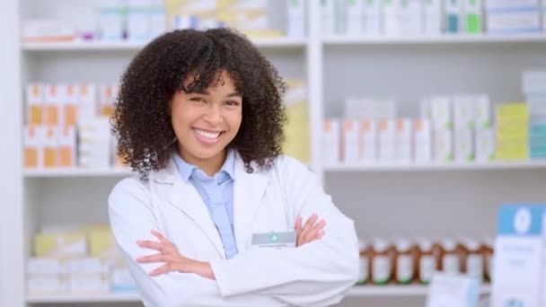 Medical Professional Working Chemist Ready Give Great Healthcare Customer Service — Stockvideo