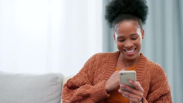 Happy Woman Scrolling Browsing Social Media Online Her Phone While — Stok Video