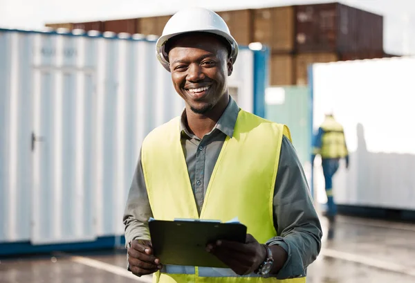 His Ideas Revolutionary Young Construction Site Worker Checking His Clipboard — Fotografia de Stock