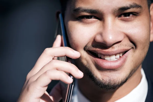 Sealing Deal Phone Right Now Portrait Young Businessman Talking Cellphone — Stockfoto