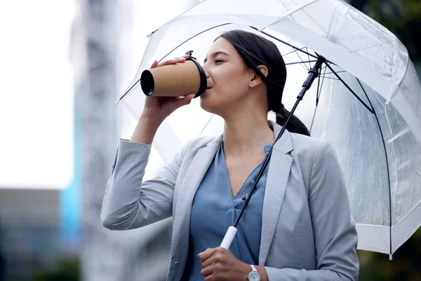 Body Thanking Young Businesswoman Enjoying Cup Coffee Rain — 图库照片