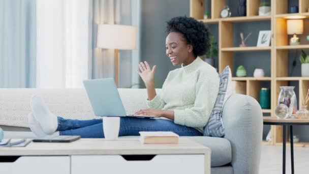 Happy Black Woman Waving While Using Laptop Make Video Call — стоковое видео