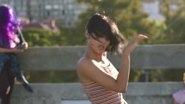 Trendy Woman Dancing Having Fun City Bridge Energetic African Hip — Stock Video