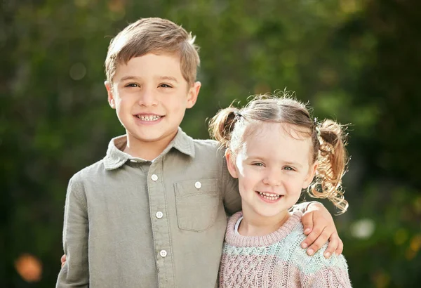 Hes Big Brother Adorable Little Boy Girl Standing — Stockfoto