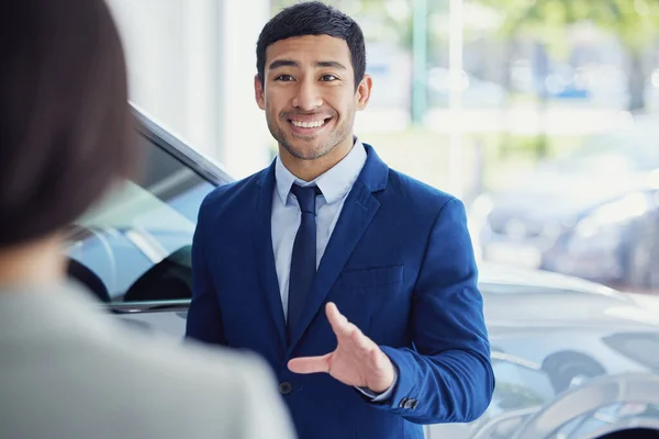 What Can You Today Handsome Young Male Car Salesman Talking — Fotografia de Stock