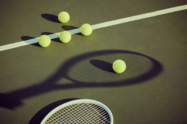 Serve Well You Can Win Tennis Balls Racket Lying Court — ストック写真