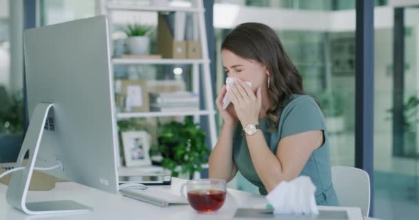 Video Footage Young Businesswoman Blowing Her Nose While Using Computer — Stockvideo