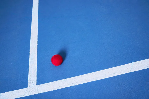 Ball Game Long One Red Tennis Ball Lying Blue Tennis — Stockfoto