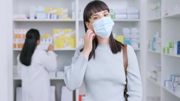 Customer Removing Medical Face Mask Looking Happy Lifted Covid Restrictions — Vídeo de Stock