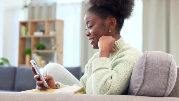 Smiling Woman Happy Her Customer Service Phone While Sitting Couch — Video Stock